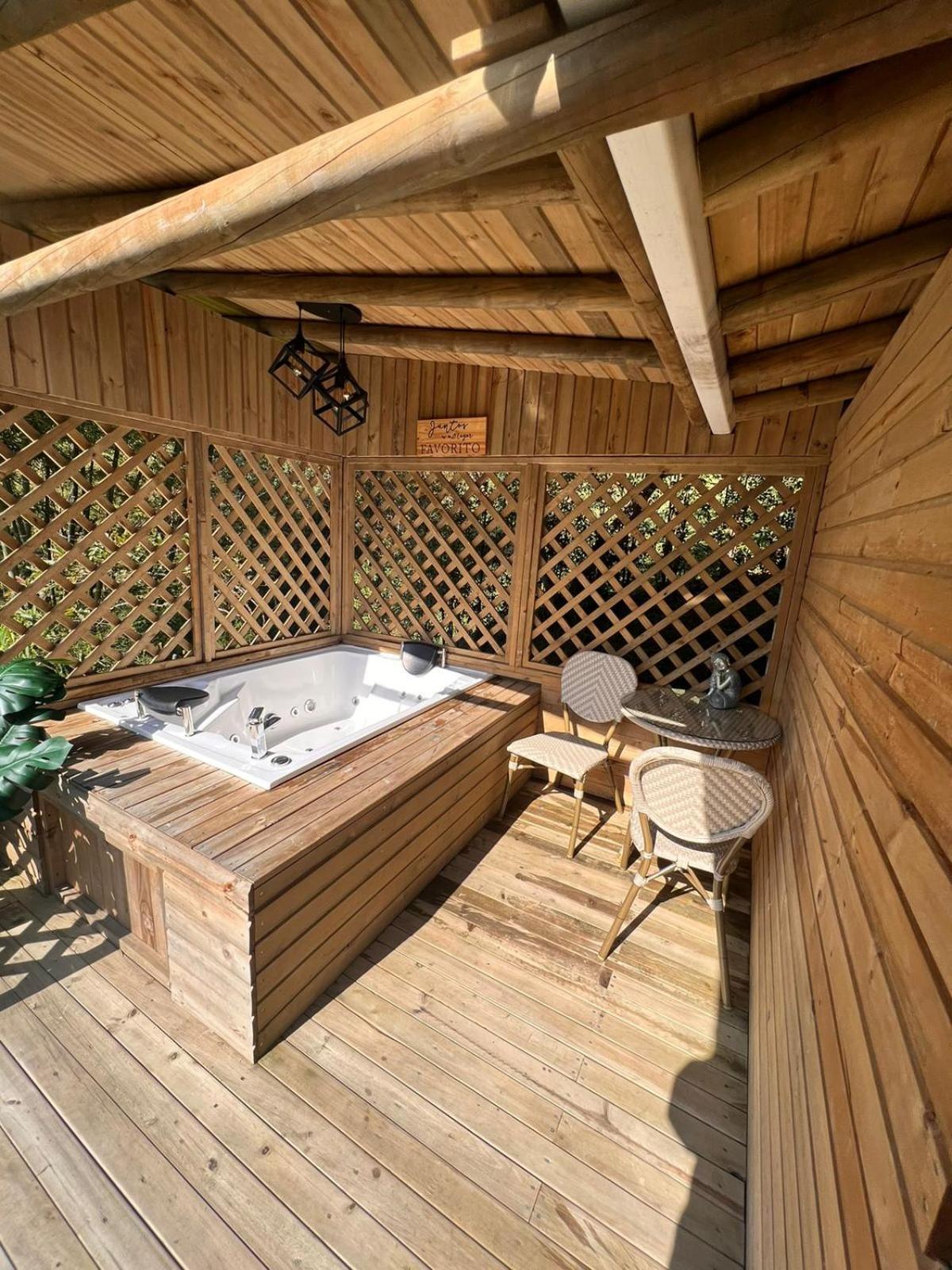 Cardinal Glamping Hotel Guatapé Buitenkant foto